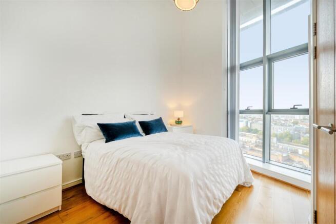 Bedroom .jpg