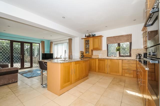 Kitchen/Family Room