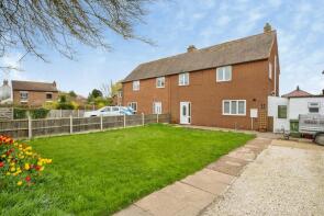 63, West Street, West Butterwick DN17 3JZ