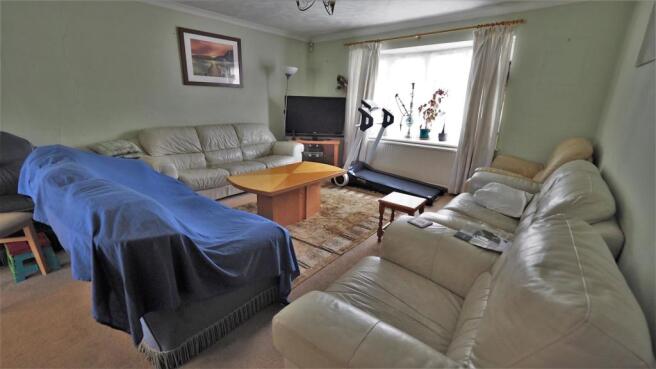 Sitting Room.JPG