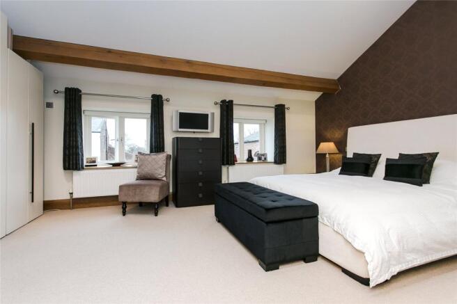Master Bedroom (B)