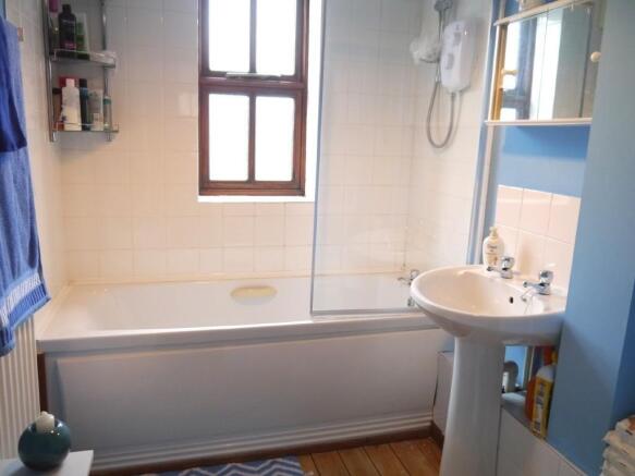 Photo 9