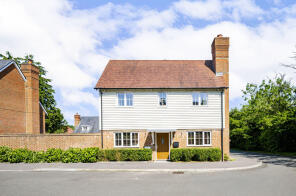3, Bethany Close, Crowborough TN6 2FW