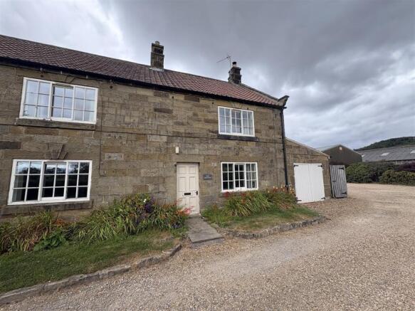 1 bed Semi-Detached to rent Image 12