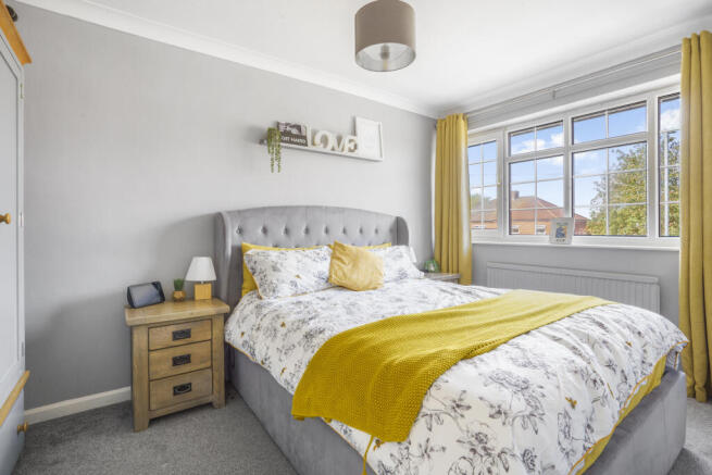 3 bed Semi-Detached for sale Image 8