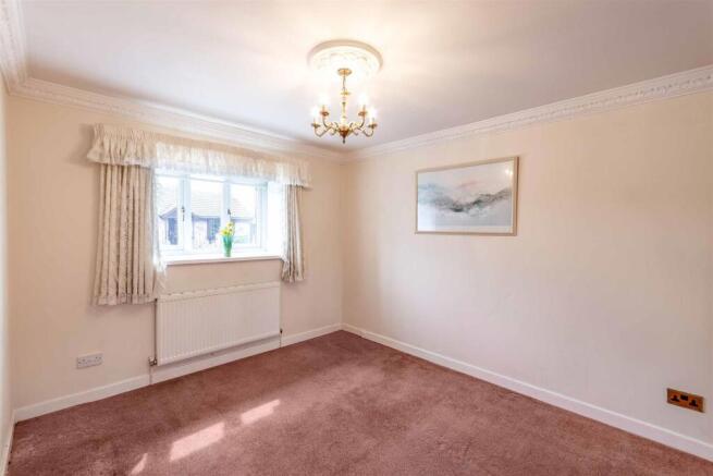 2 bed Detached Bungalow for sale Image 6