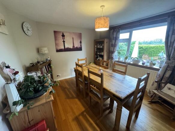 Dining Room.jpg