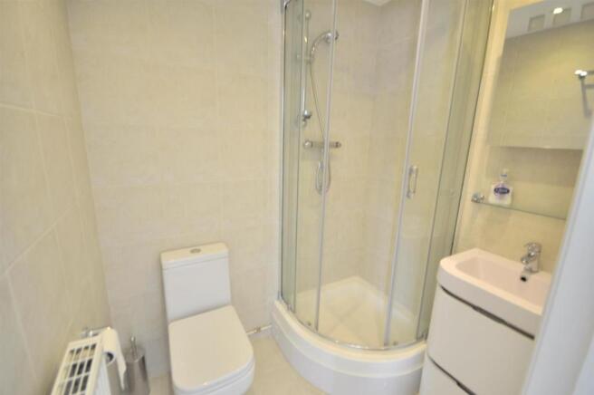 Ensuite.JPG