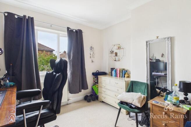 3 bed Semi-Detached for sale Image 5