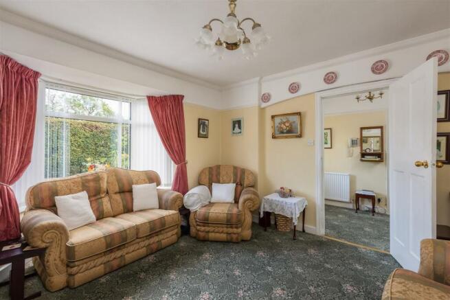 The Avenue 16 Sitting Room-2.jpg