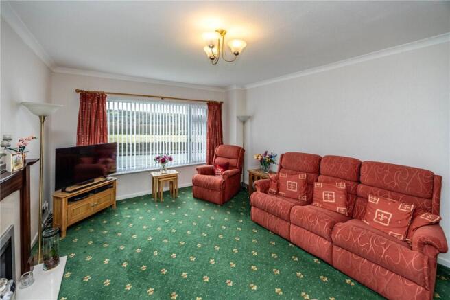 3 bed Semi-Detached for sale Image 8