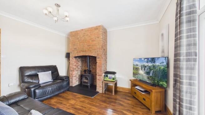 Living Room (2)