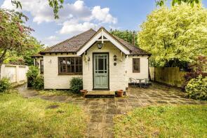 The Toll House, Sutton Road, Cookham, Maidenhead SL6 9RD