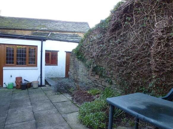 Photo 16