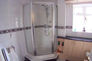 REFITTED EN SUITE