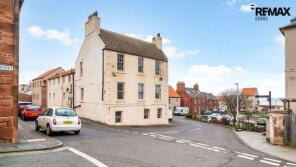 1b, The Shore, Colvin Street, Dunbar EH42 1HE