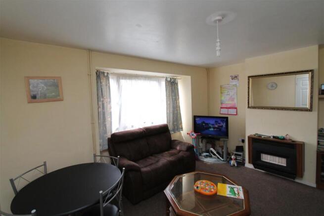 Living Room.JPG