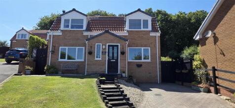 The Harts, Heron Court, Scotton