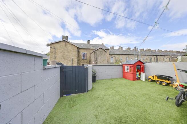 Rear Patio Garden