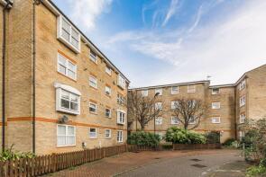19, Weavers Way, London NW1 0XF