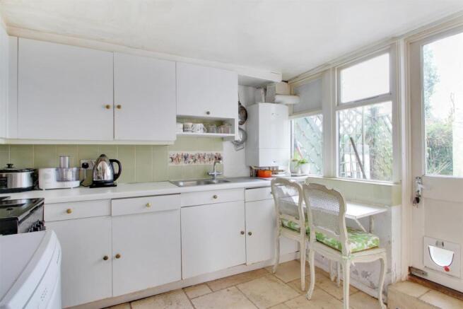Kitchen.jpg
