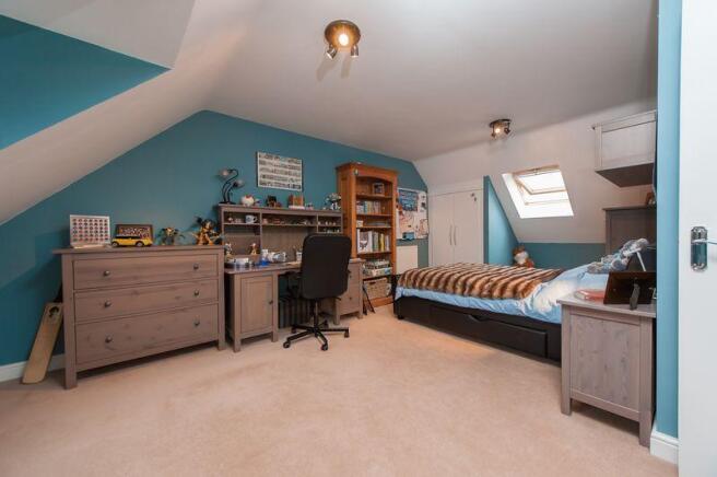 Photo 12