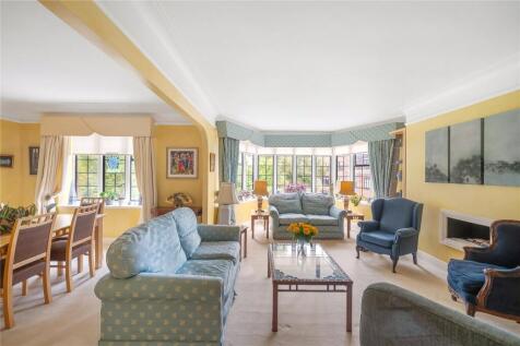 Manor Fields, London, SW15