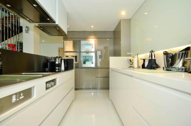 8b2a664e4027082bb03746c2eb69382d803d898f69bff7ab86