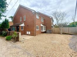 Richmond, Priors Hill Lane, Southampton SO31 8FG