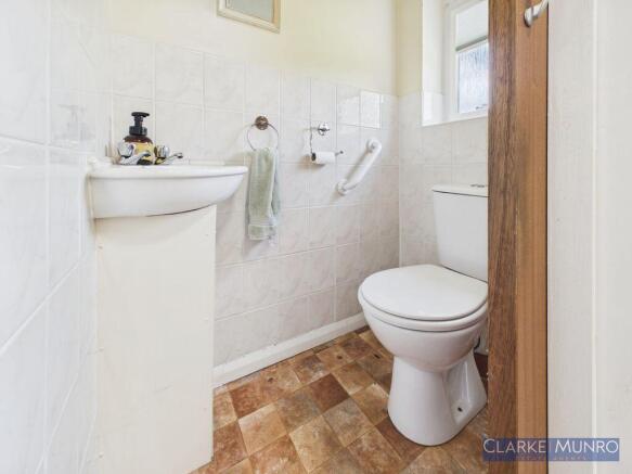 3 bed Semi-Detached for sale Image 12