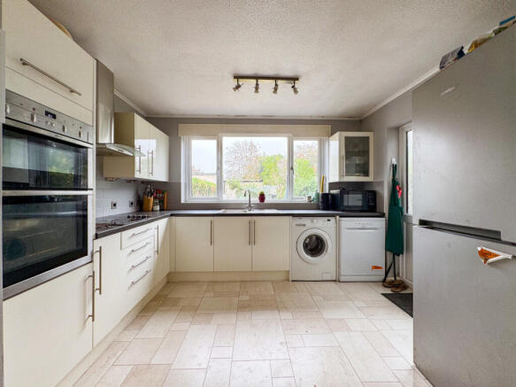 Cavendish Road, Patchway, Bristol, BS34 photo 4