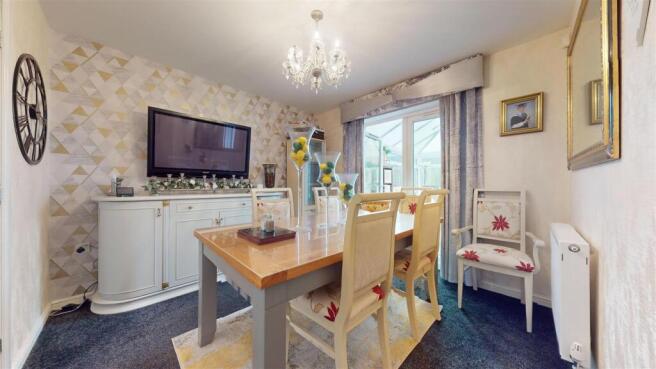 Cygnet Gardens, Dining Room