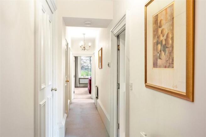 2 bed Apartment for sale Image 5