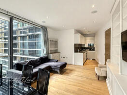 18, 14 Bear Pit Apartments, New Globe Walk, London SE1 9DR