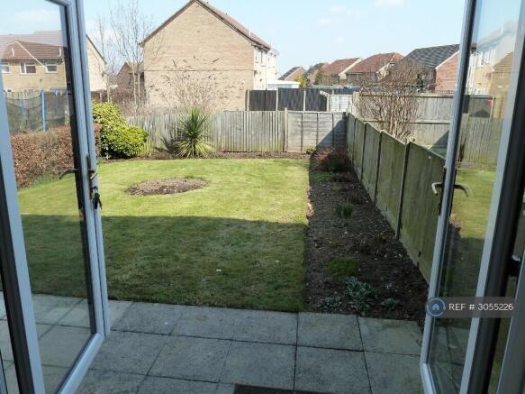1 Sc Patio + Garden