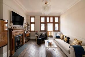 Flat 2a, 8 King Edward Mansions, Grape Street, London WC2H 8DY
