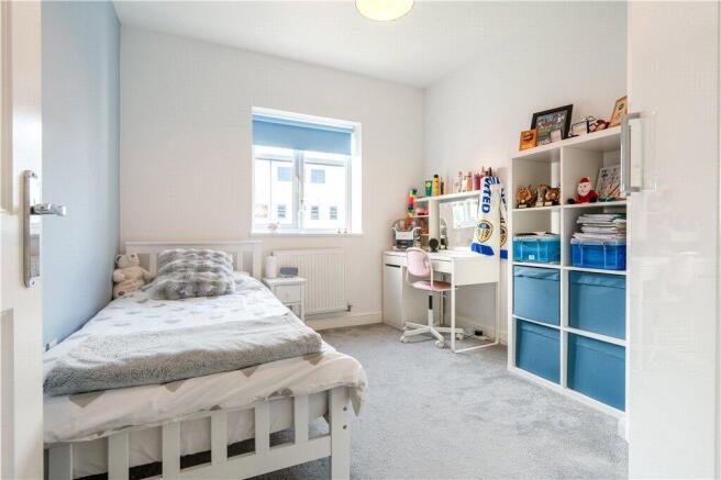 4 bed Town House for sale Image 11