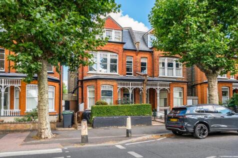 Tetherdown, Muswell Hill, London, N10