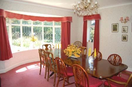 Sitting/Dining Room