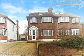 8, Lorne Gardens, Croydon CR0 7RY