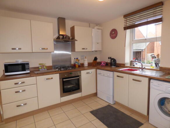Fitted Dining Kit...