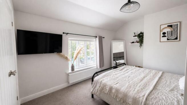 2 bed Terraced for sale Image 7