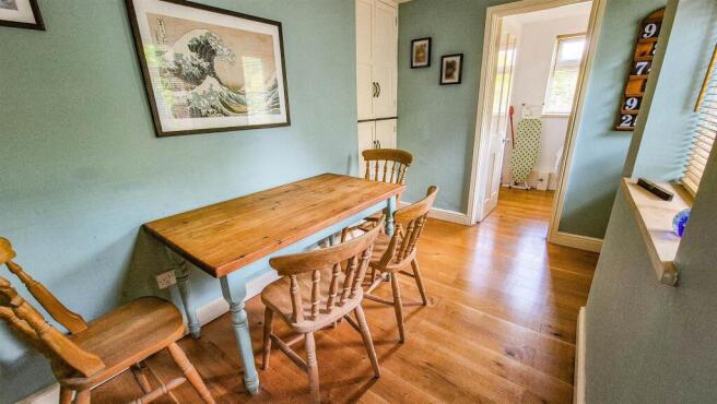 Broadwell Terrace, Dursley photo 4