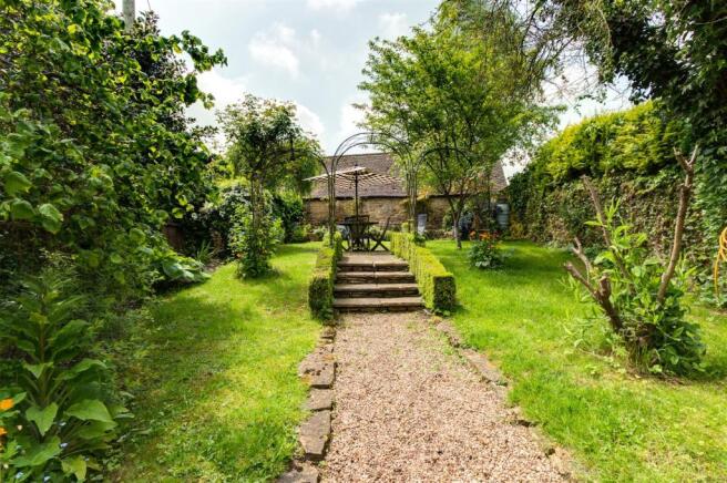 Garden1.jpg