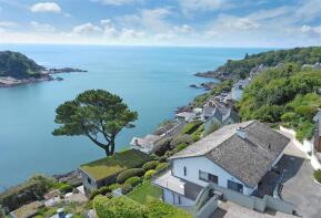 Seascape, St Fimbarrus Road, Fowey PL23 1JJ