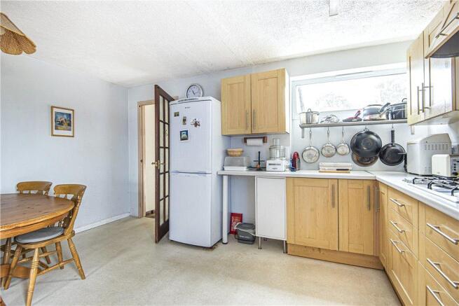 Kitchen/Dining