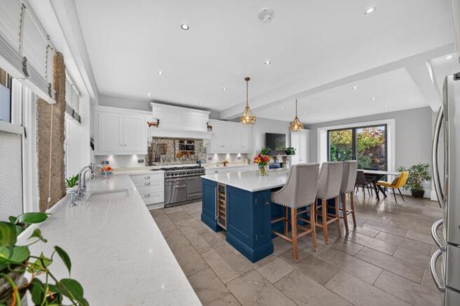 Gladstone House, The Knowle, Shepley, HD8 photo 3