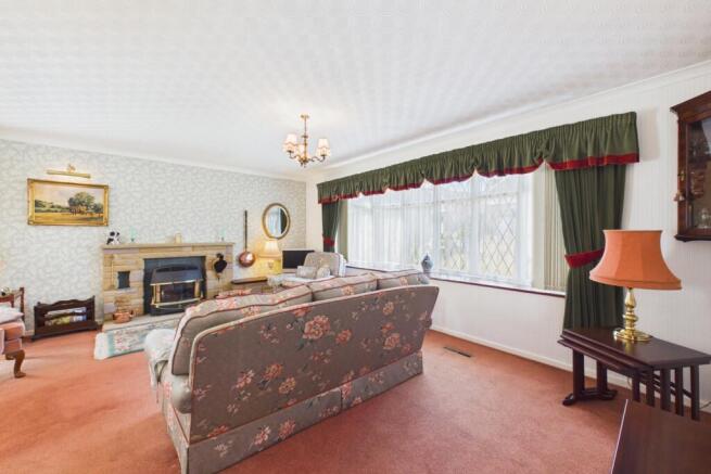 3 bed Detached Bungalow for sale Image 7