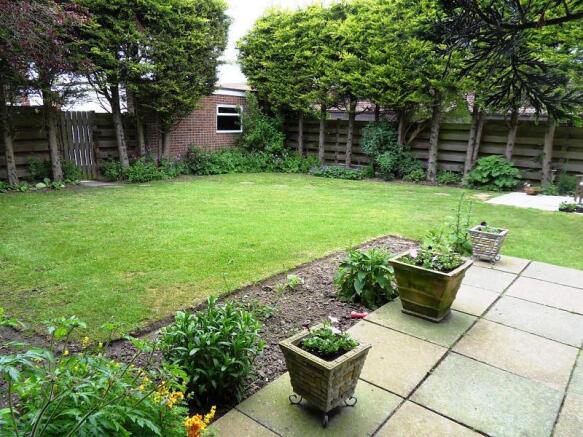 rear gdn a