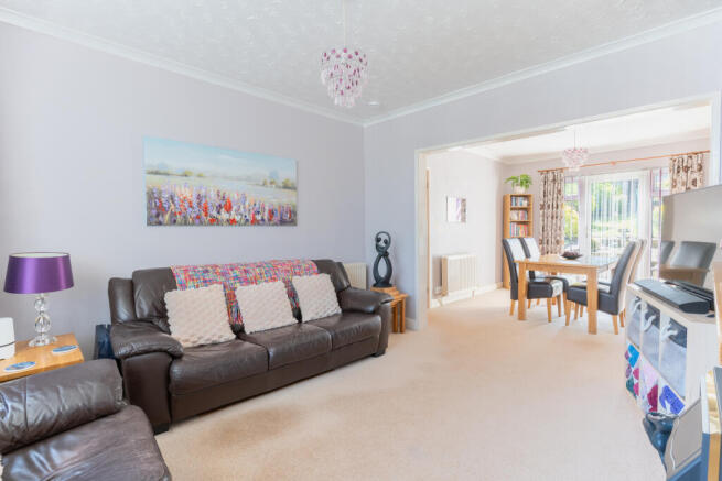 183 Station Road-15